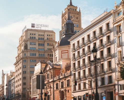 Renovar la autorización de residencia y trabajo por cuenta ajena